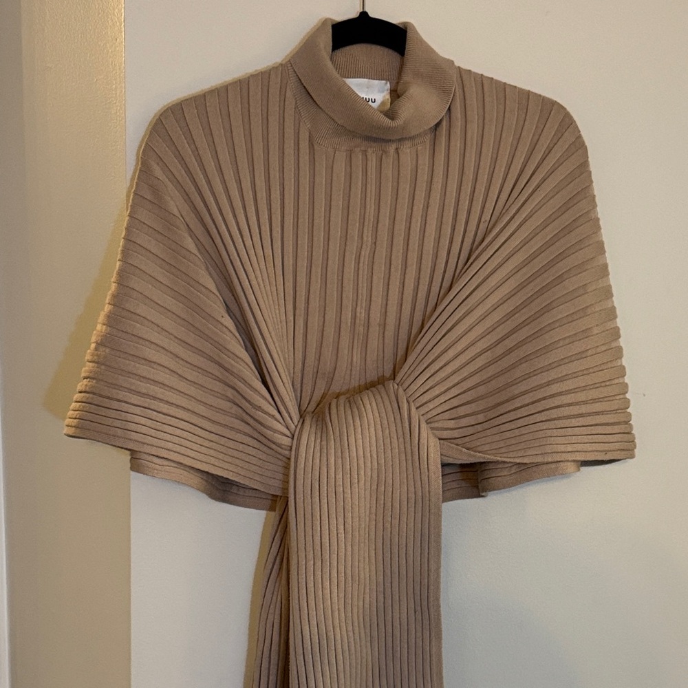 Elegant UCHUU MONTREAL Camel Ribbed Turtleneck Shawl Sweater